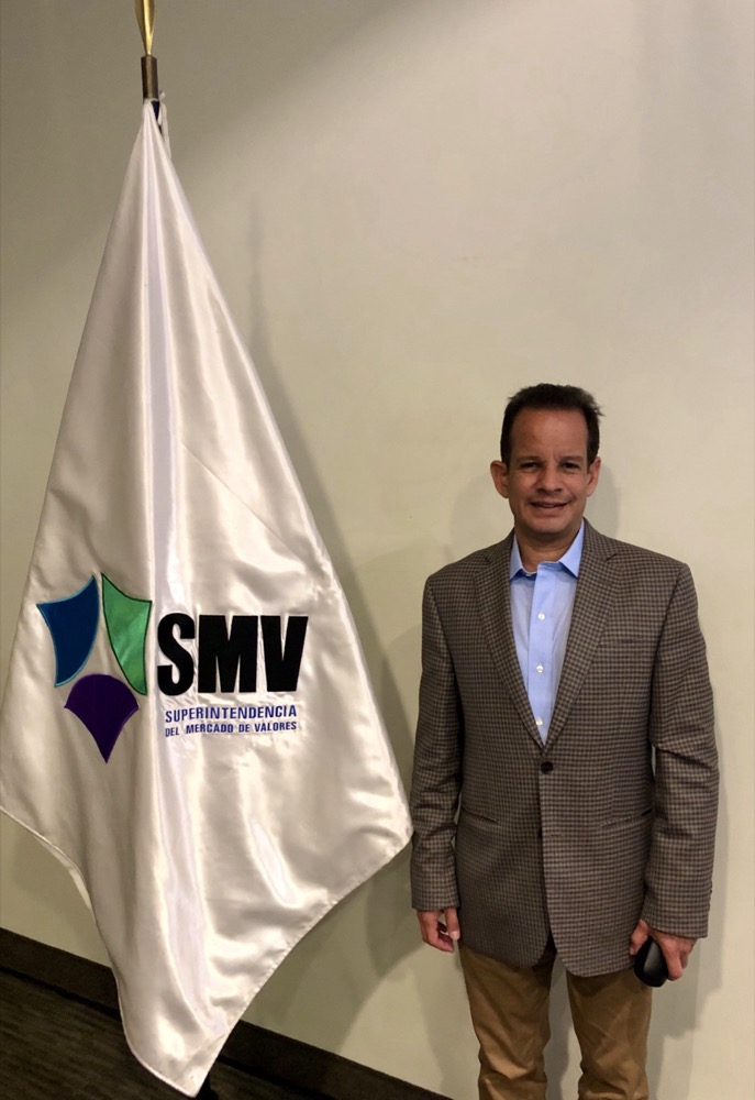 José Antonio Vallejo en la Superintendencia del Mercado de Valores